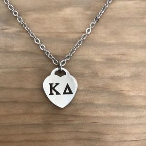 Kay Dee necklace 💚🐚